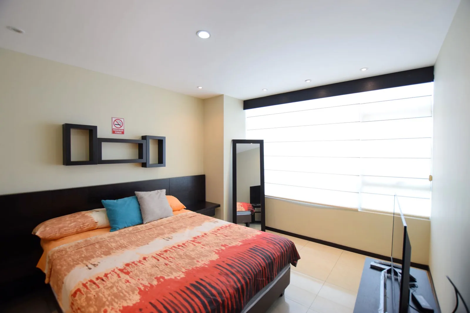 Departamento amoblado en alquiler en el Edificio Elite Building, Norte de Guayaquil – Foto 5