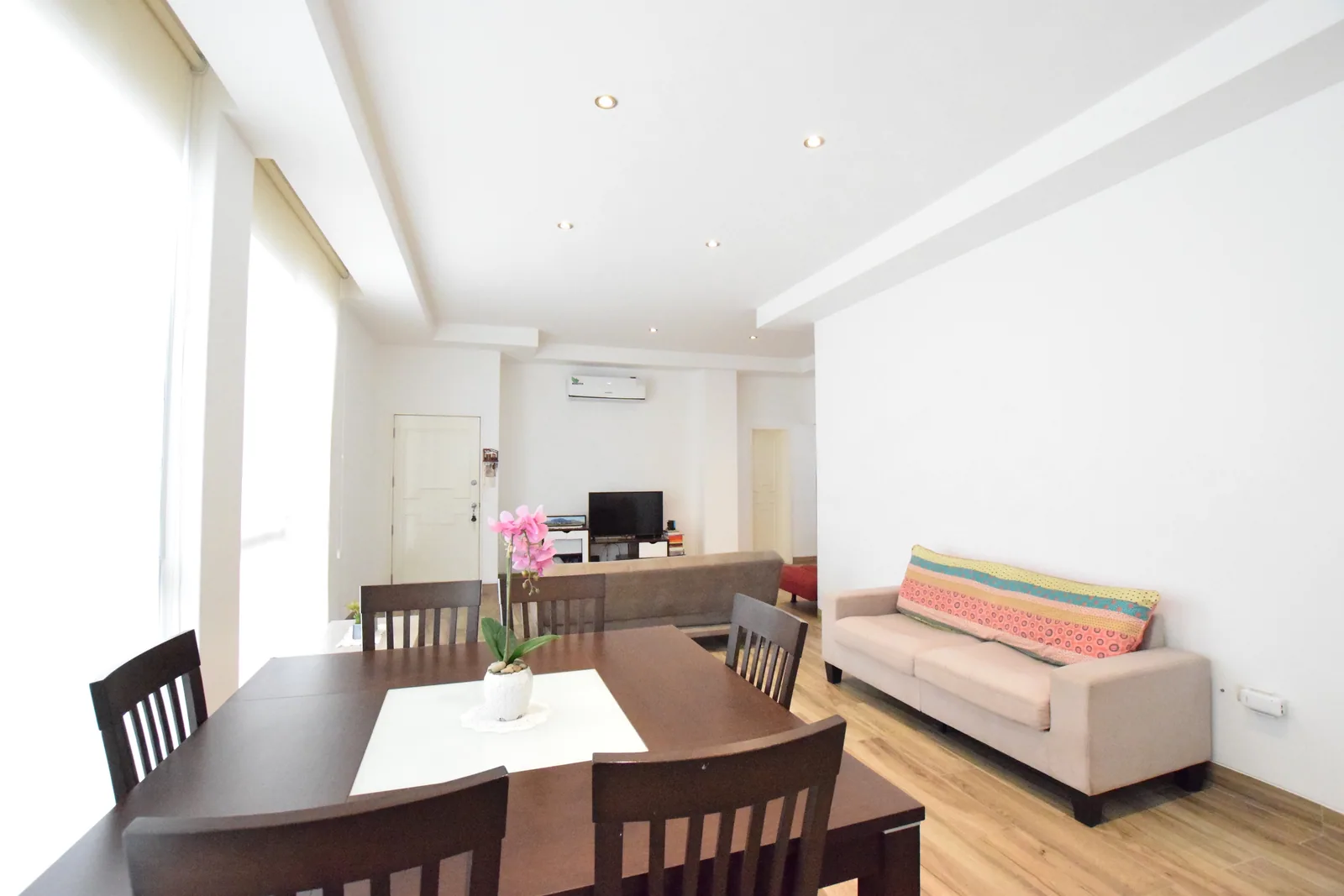 Departamento en alquiler en Montelimar II, Vía Samborondón – Foto 2