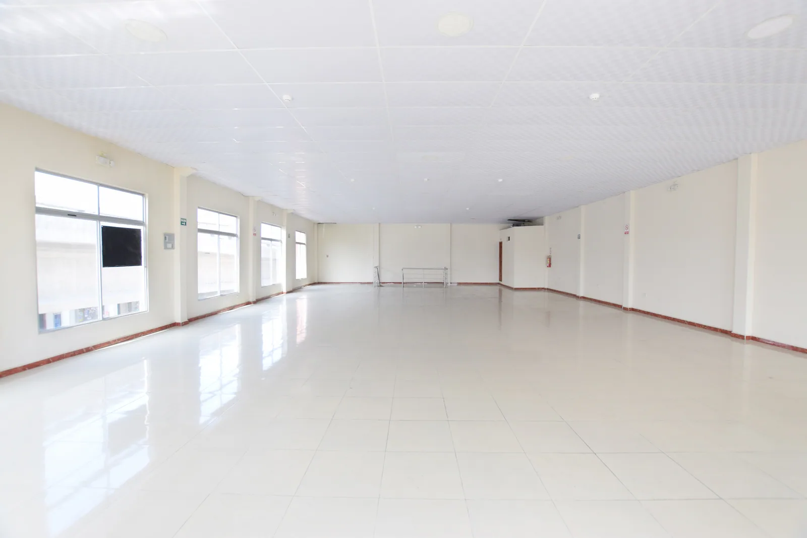 Local Comercial en alquiler ubicado en el Centro de Guayaquil – Foto 3