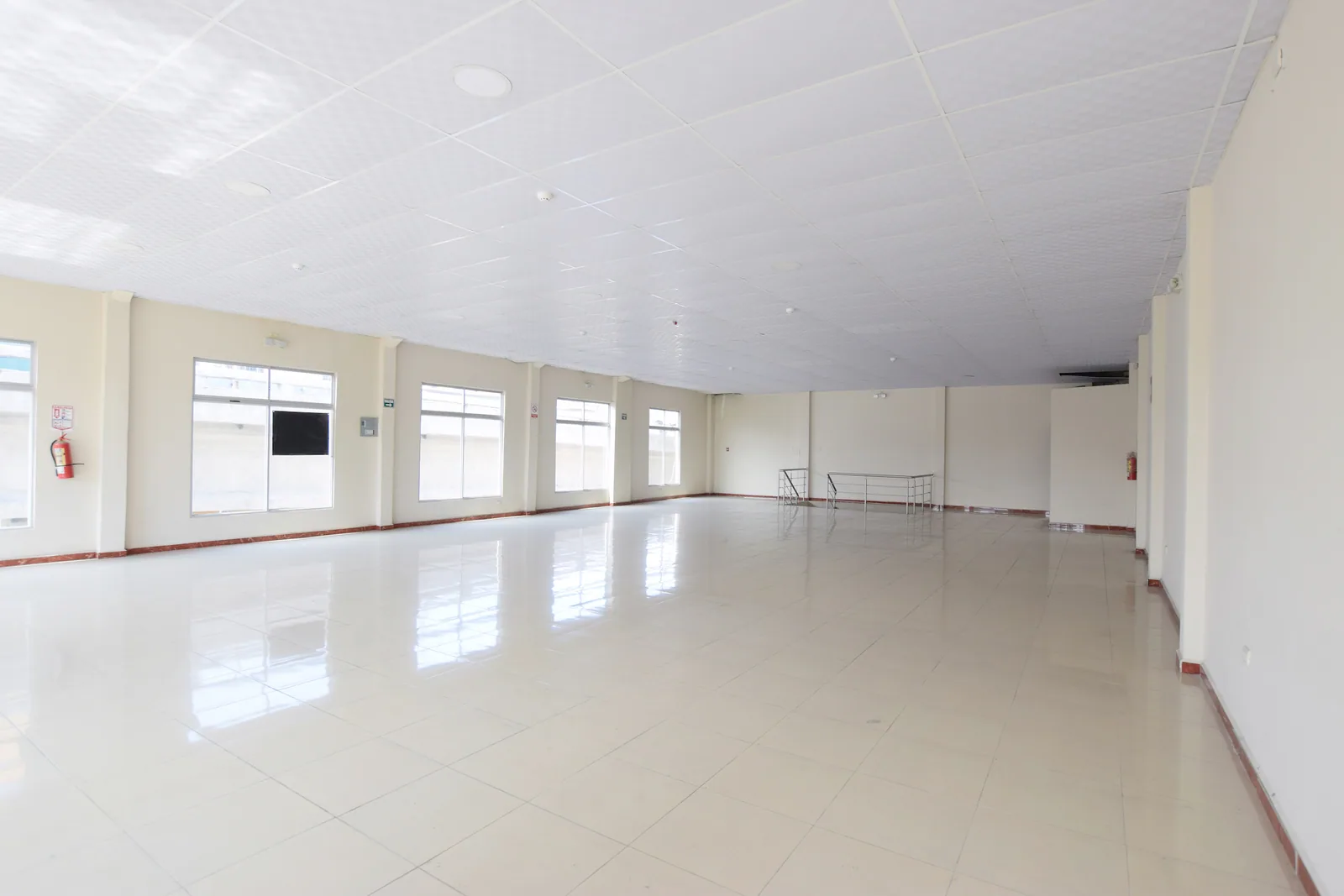 Local Comercial en alquiler ubicado en el Centro de Guayaquil – Foto 4