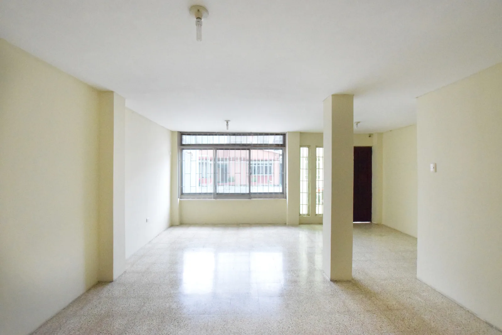 Departamento en alquiler en la Kennedy, Norte de Guayaquil – Foto 1