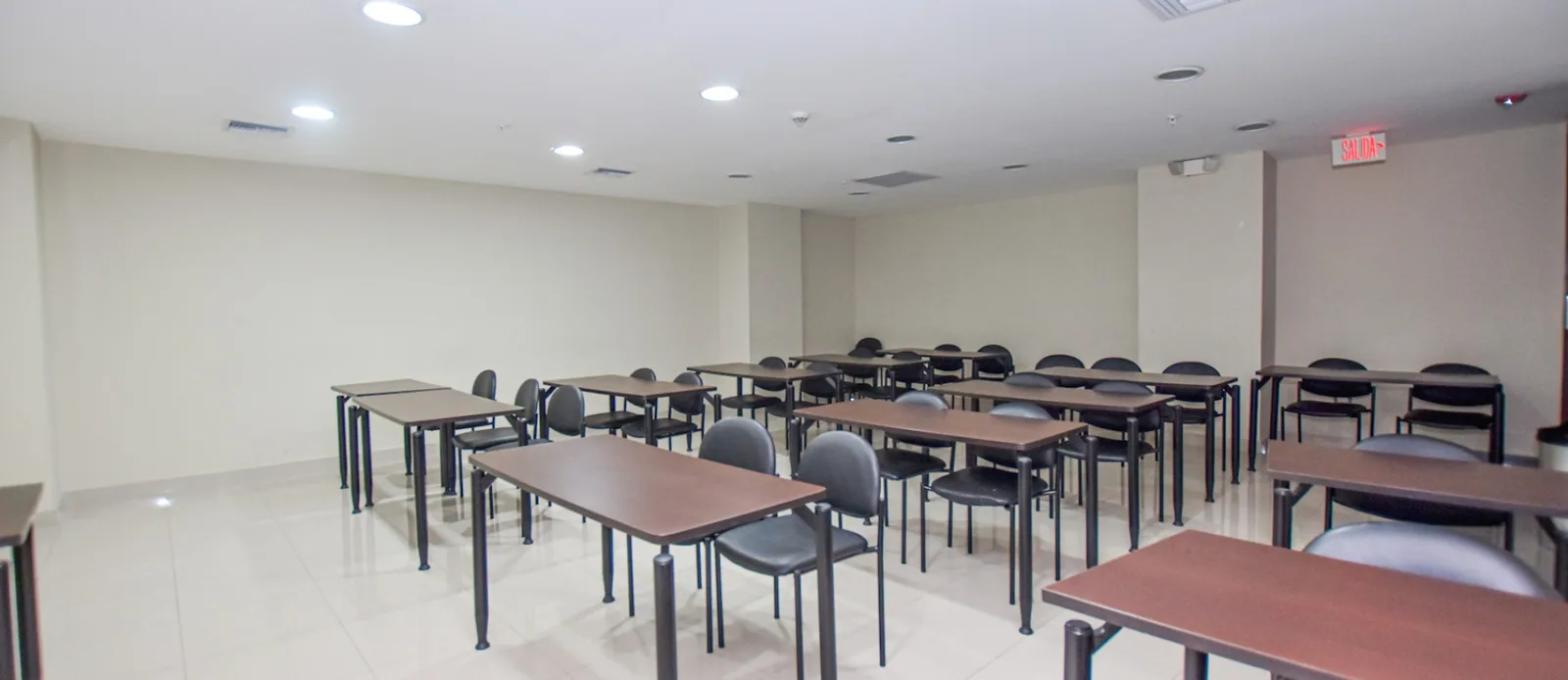 Oficina en venta ubicada en el Edificio City Office, Norte de Guayaquil – Foto 4
