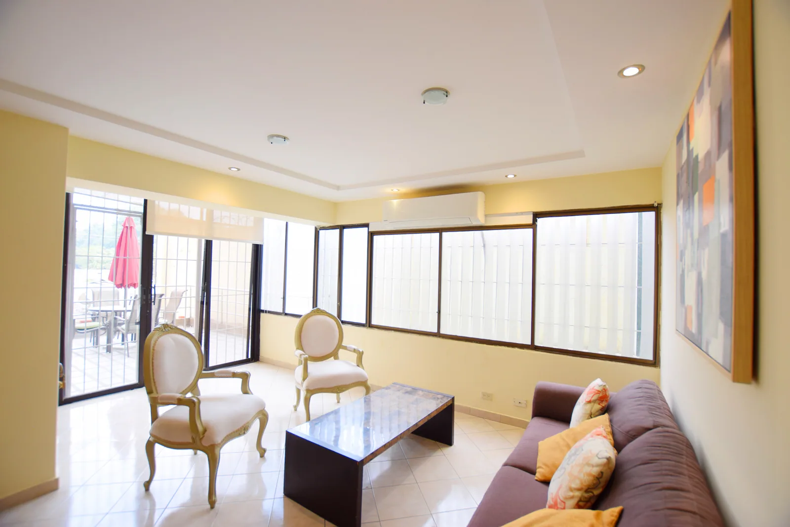 Departamento amoblado en alquiler ubicado en Urdesa Norte – Foto 2