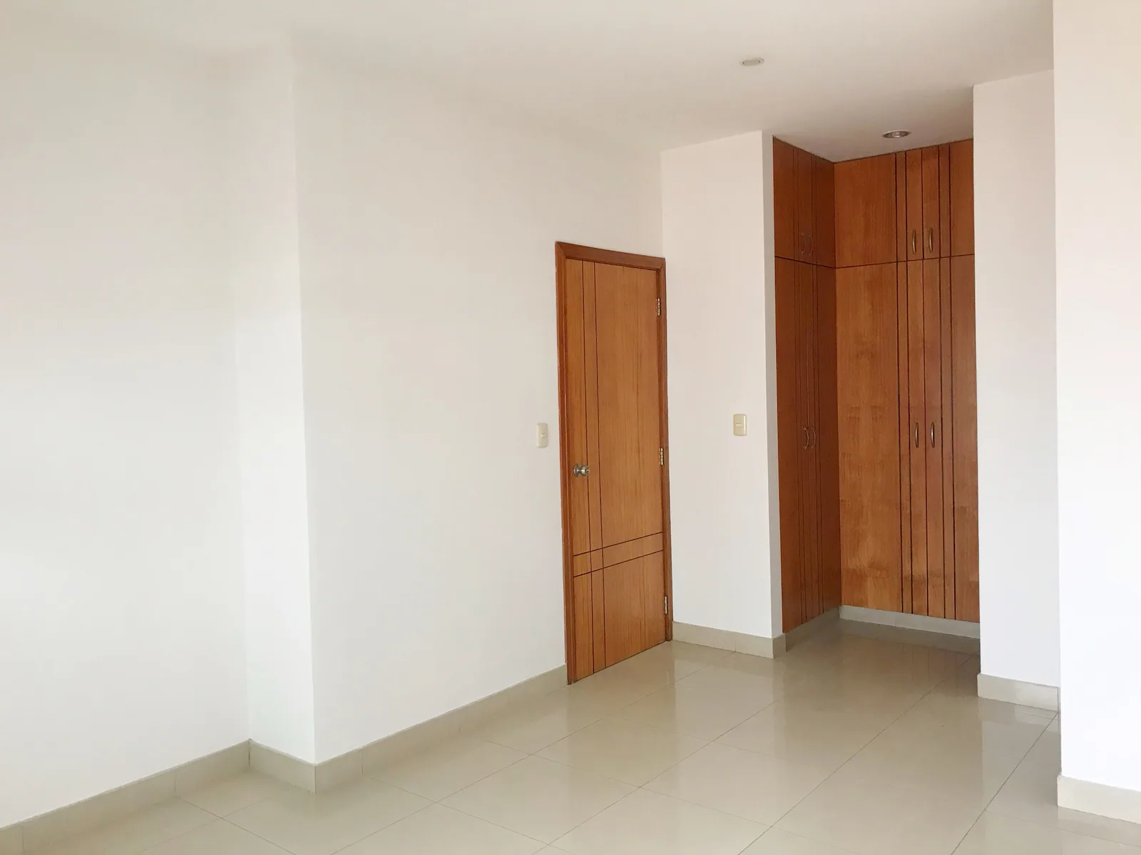 Departamento en alquiler en la Urbanización San Andrés, Vía Samborondón – Foto 5