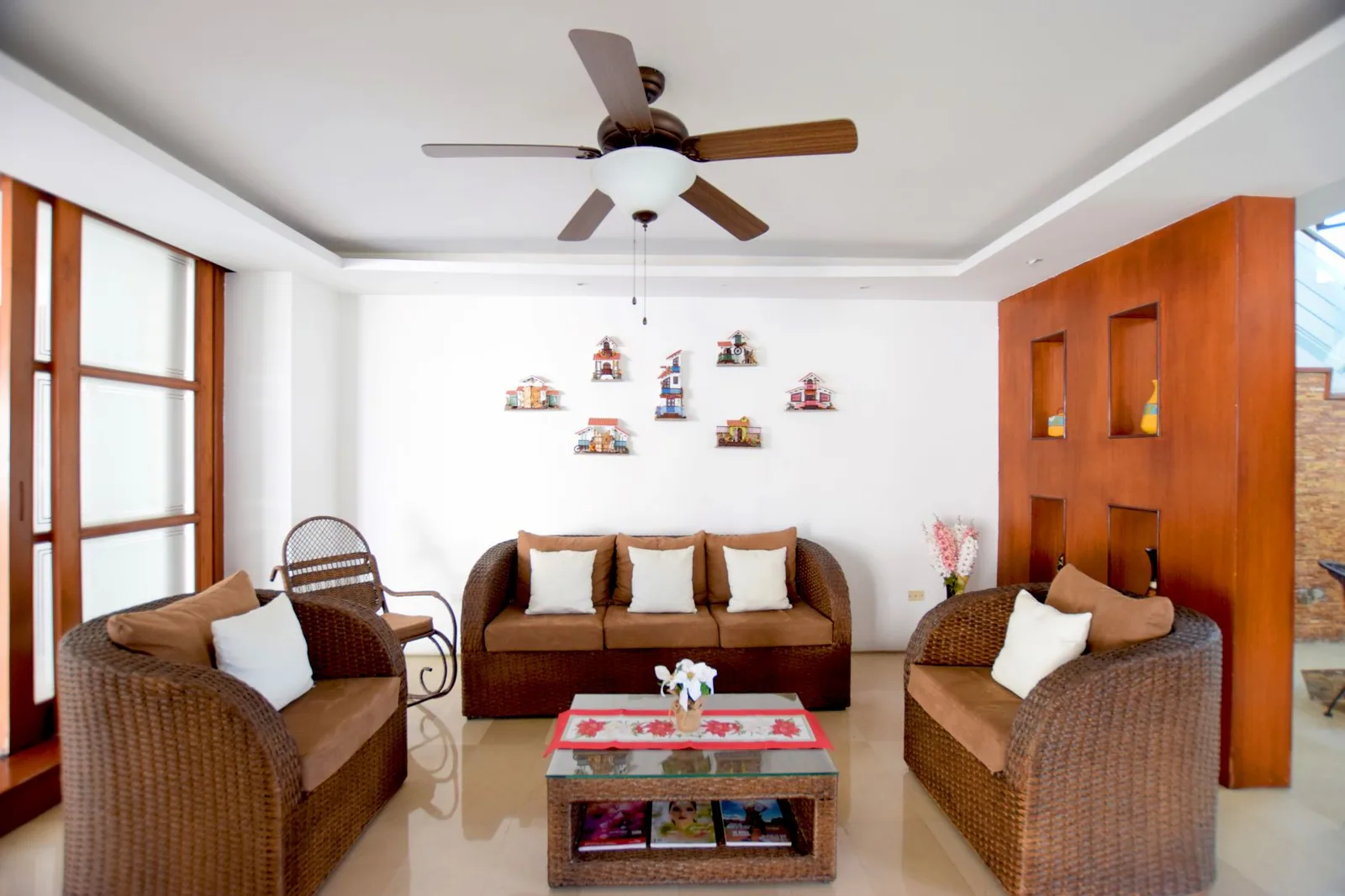 Casa en venta ubicada en Vía Samborondón - Torres del Sol – Foto 3