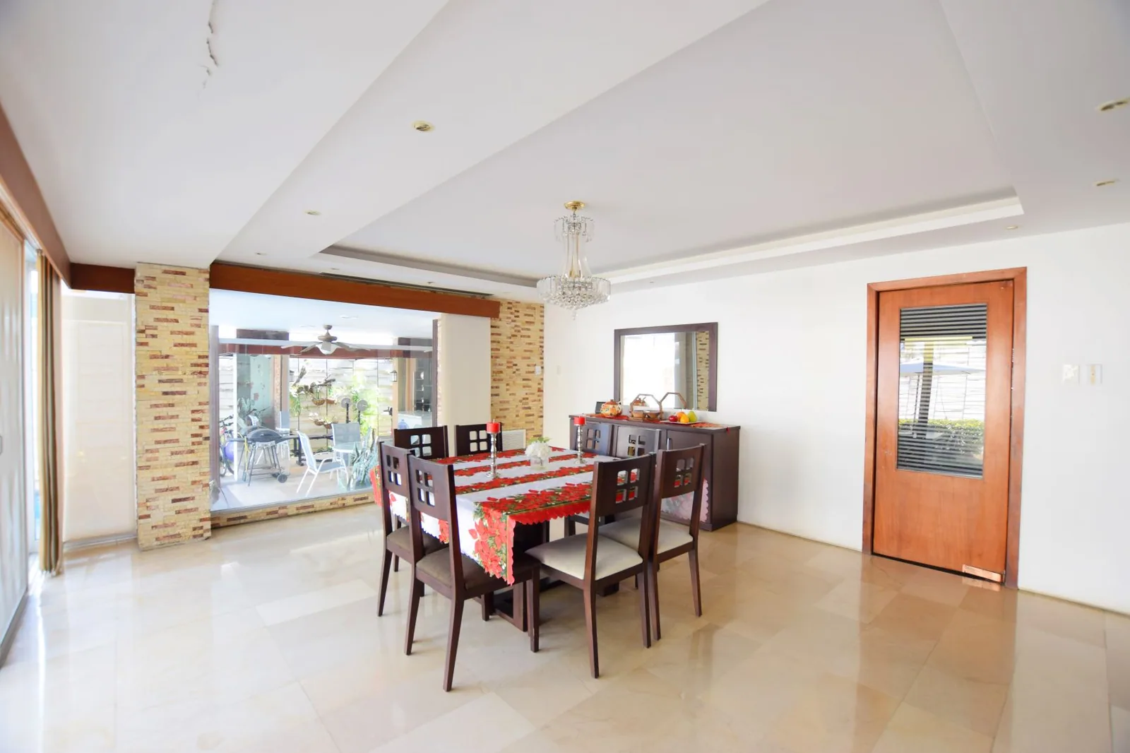 Casa en venta ubicada en Vía Samborondón - Torres del Sol – Foto 5