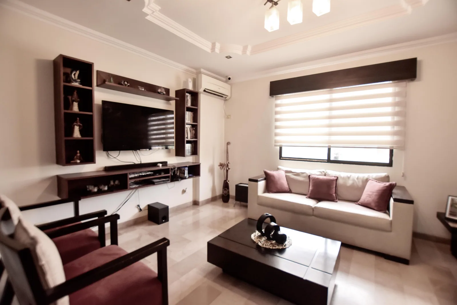Casa en venta en la Urbanización Plaza Madeira, Samborondón – Foto 2