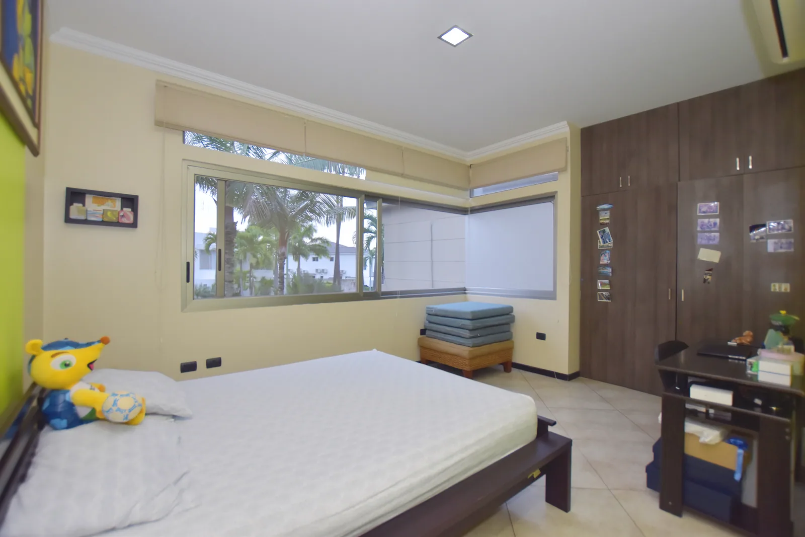 Casa en venta en urbanización Laguna del Sol, Samborondón – Foto 3