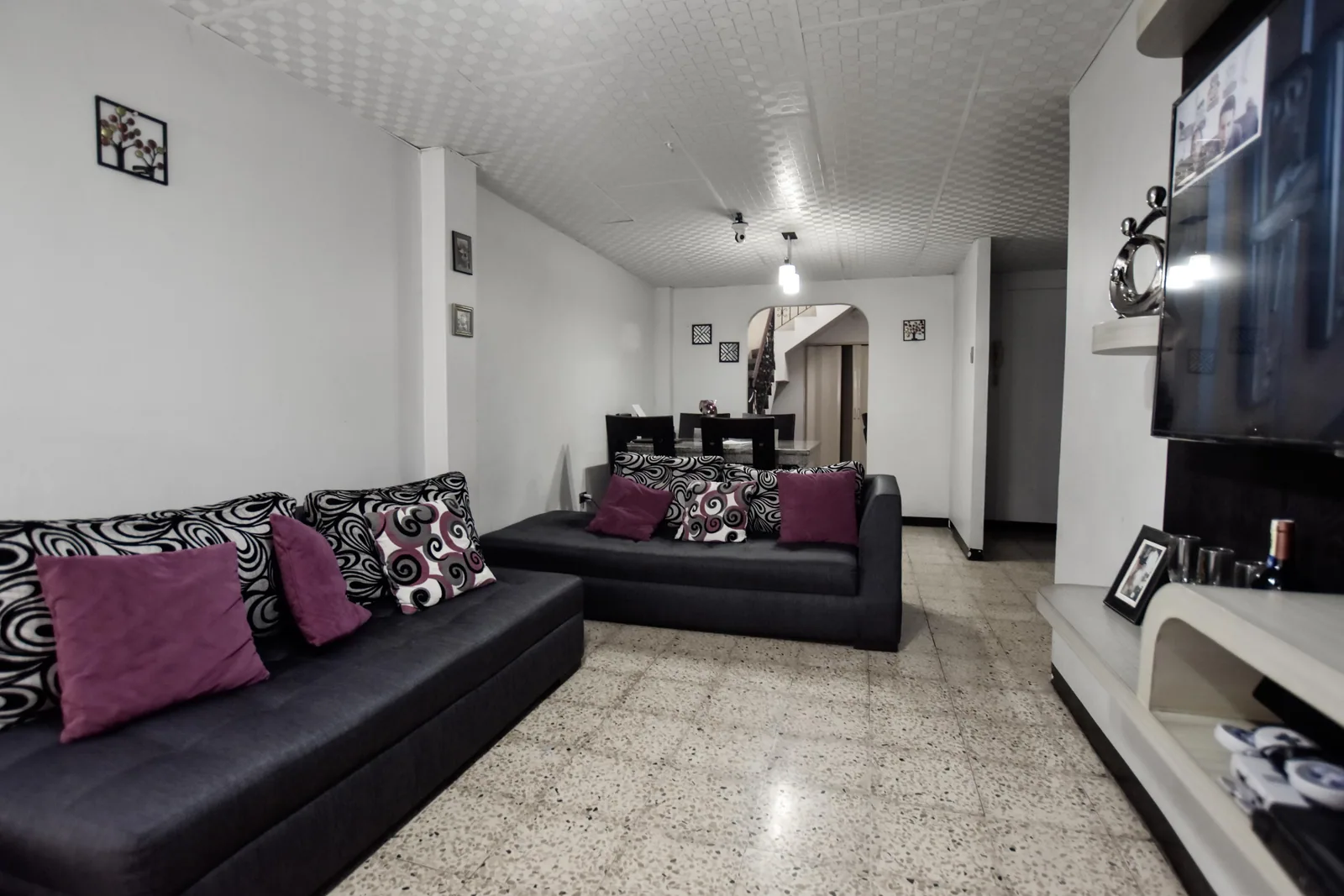 Casa en venta ubicada en samanes 2, Norte de Guayaquil
