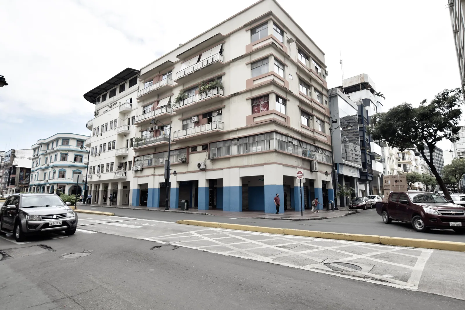Suite / oficina en alquiler ubicado en el Centro de Guayaquil – Foto 1
