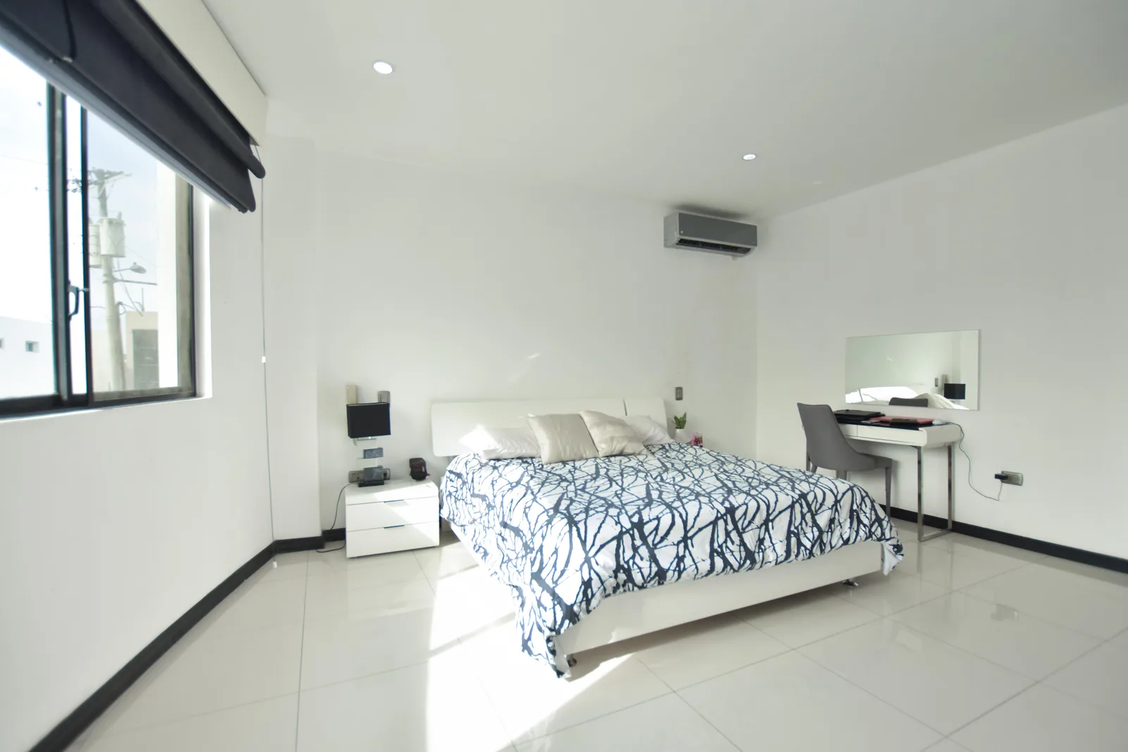 Casa en venta en Vía Samborondón km 2.5 - Urb. Bouganville – Foto 2