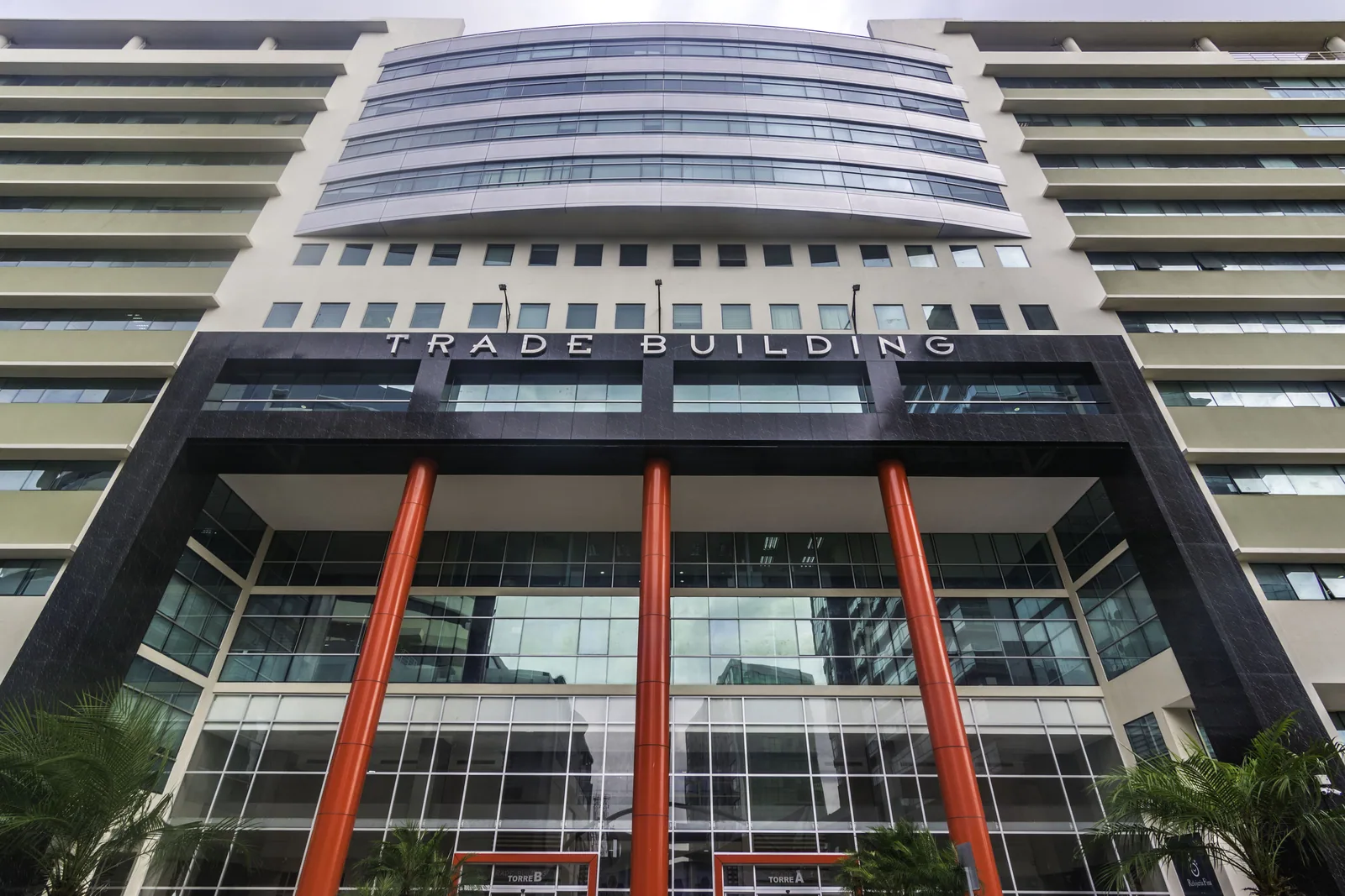 Oficina en alquiler en el Edif. Trade Building – Foto 1