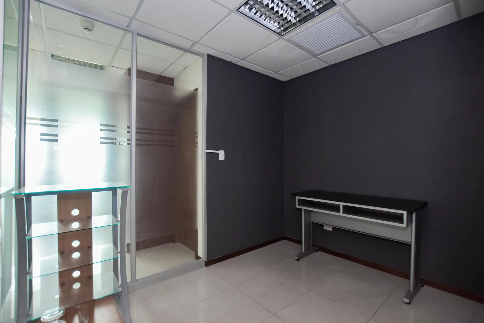 Oficina en alquiler en el Edif. Trade Building – Foto 5