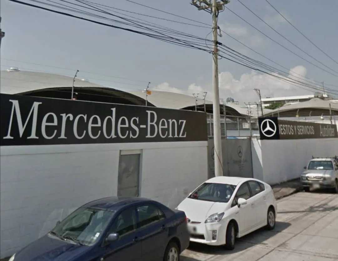 Bodega en alquiler ubicada en el Edificio Mecanos  – Foto 1