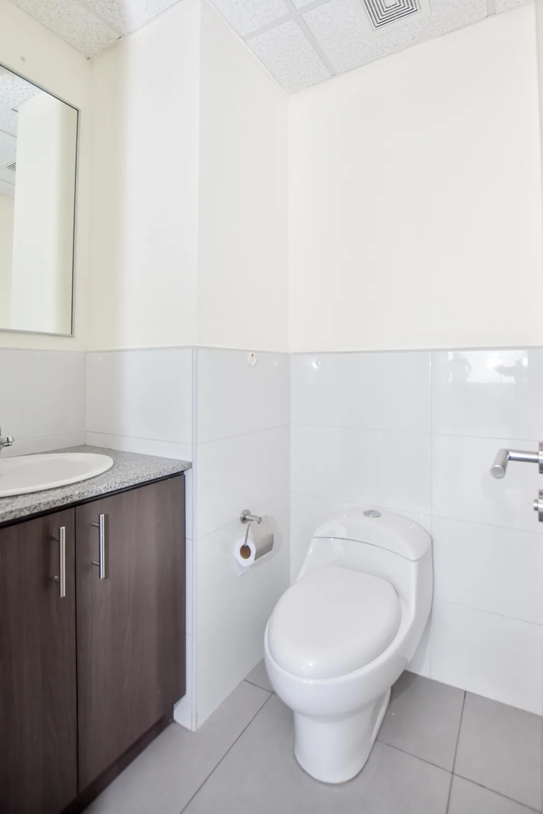 Oficina en venta ubicada en el Edificio The Point – Foto 3