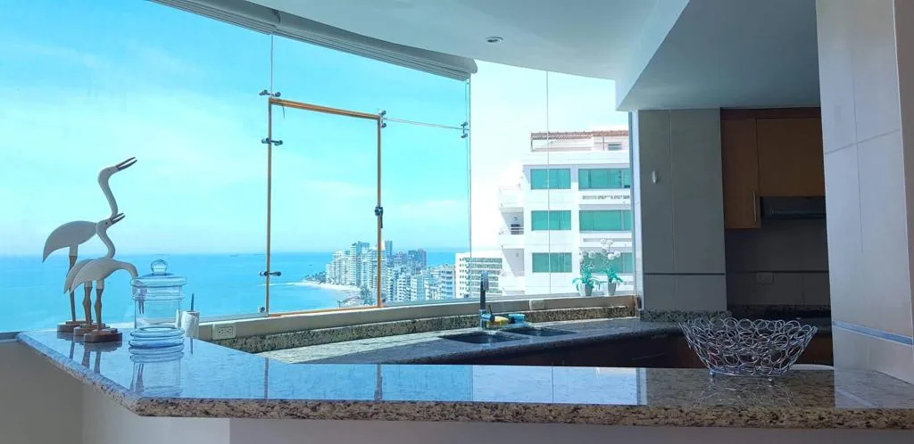 Departamento amoblado en alquiler ubicado en Salinas, San lorenzo – Foto 2