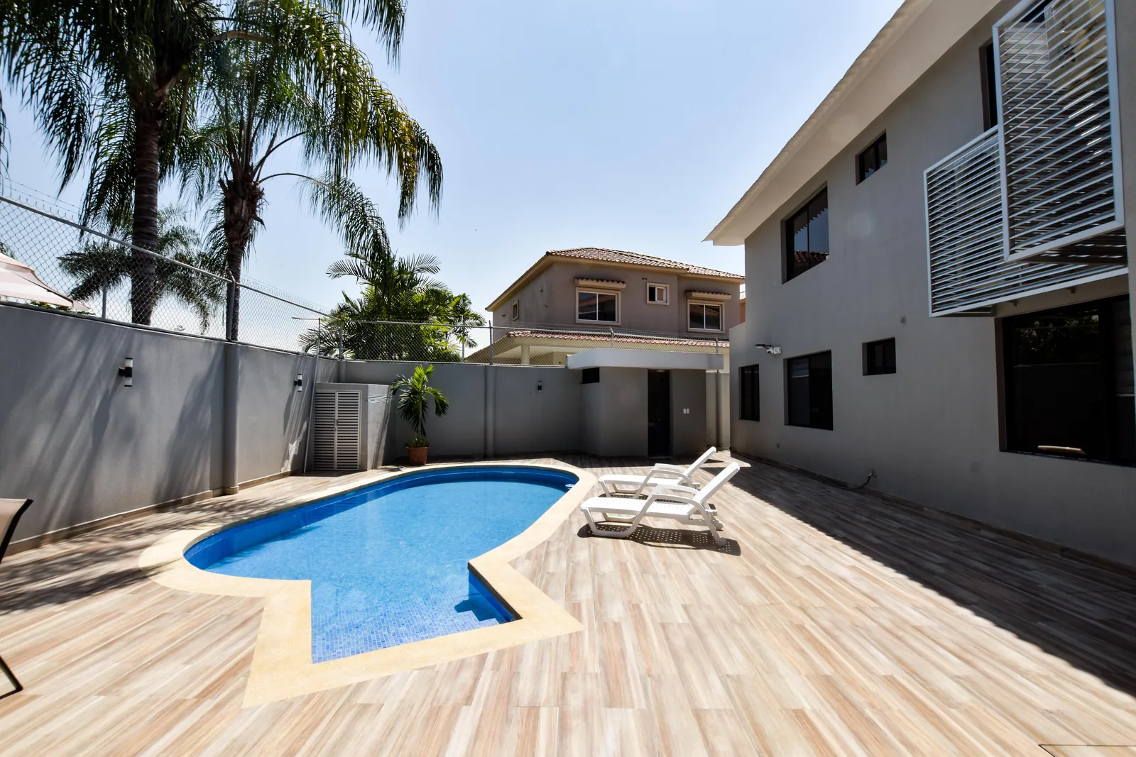 Departamento por estrenar en alquiler en Vía Samborondón