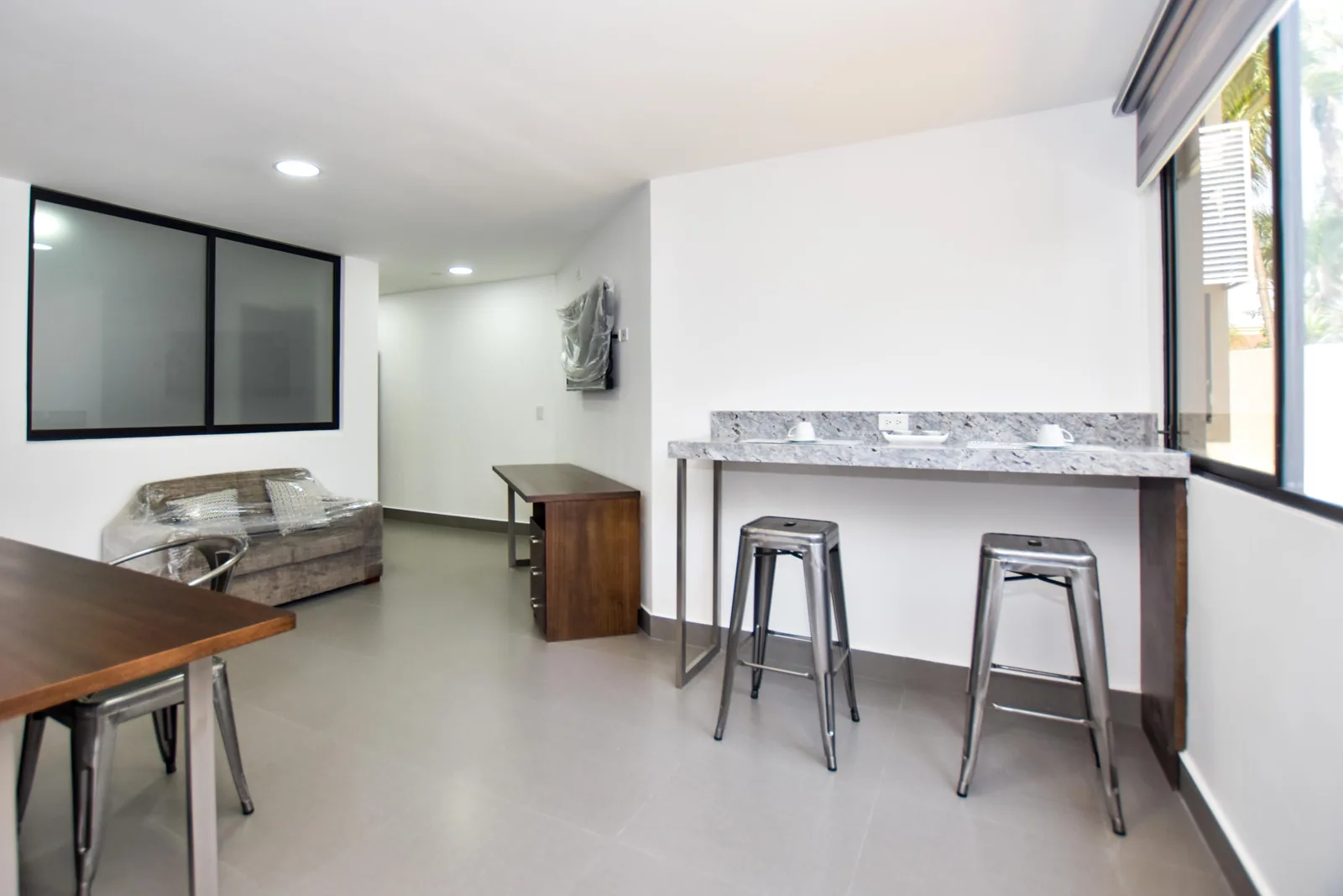 Departamento por estrenar en alquiler en Vía Samborondón – Foto 2