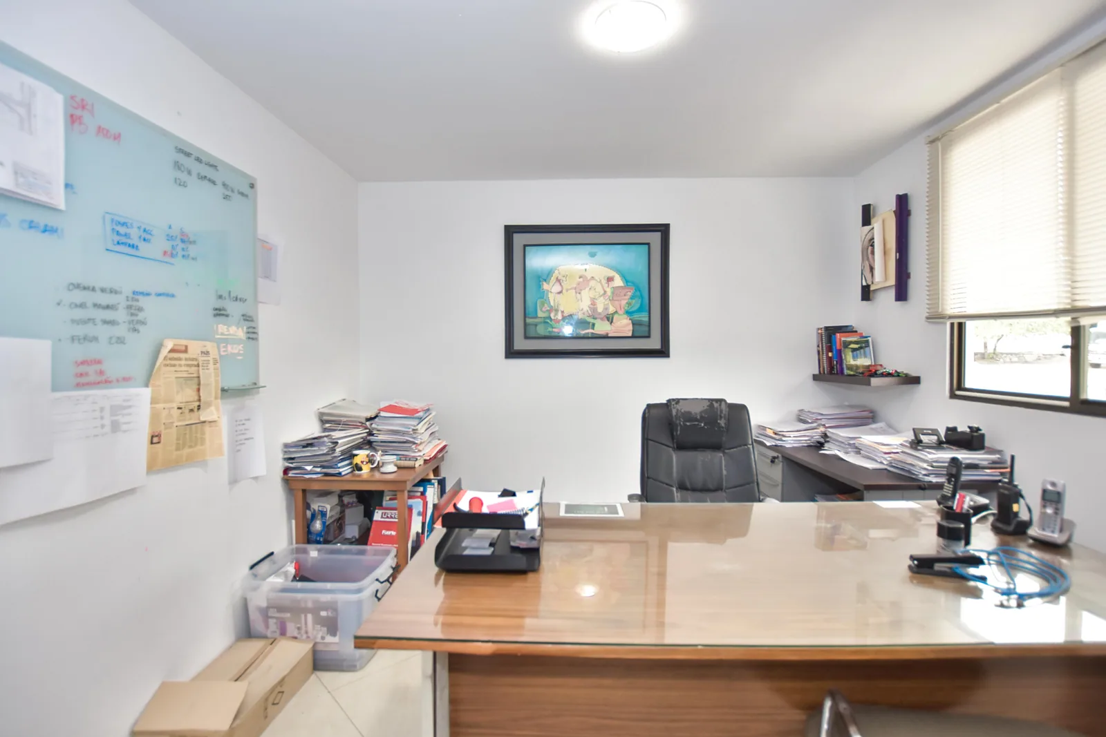 Oficina comercial en alquiler con galpón, bodega y área libre – Foto 5