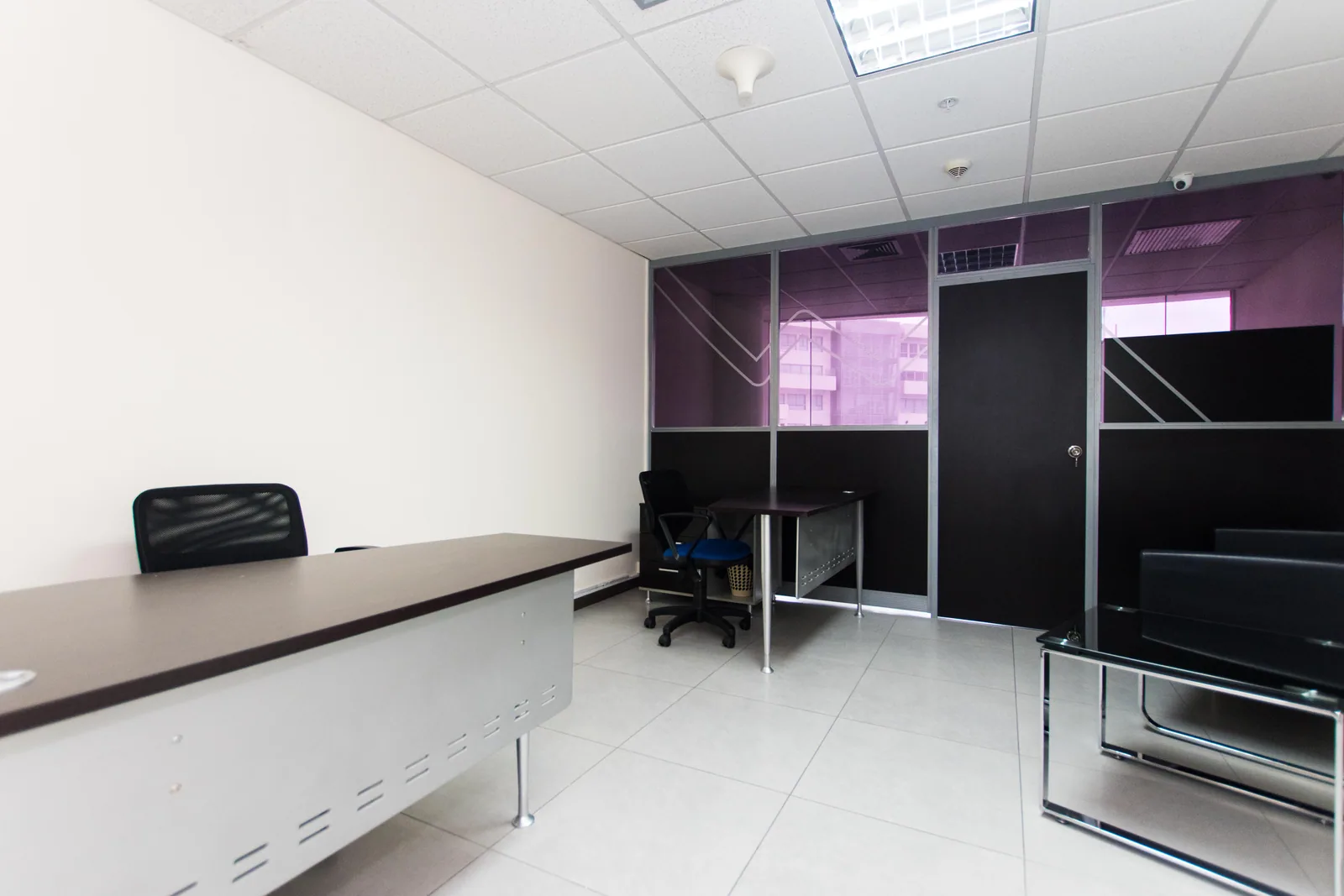 Oficina en Alquiler Edificio The Point – Foto 1
