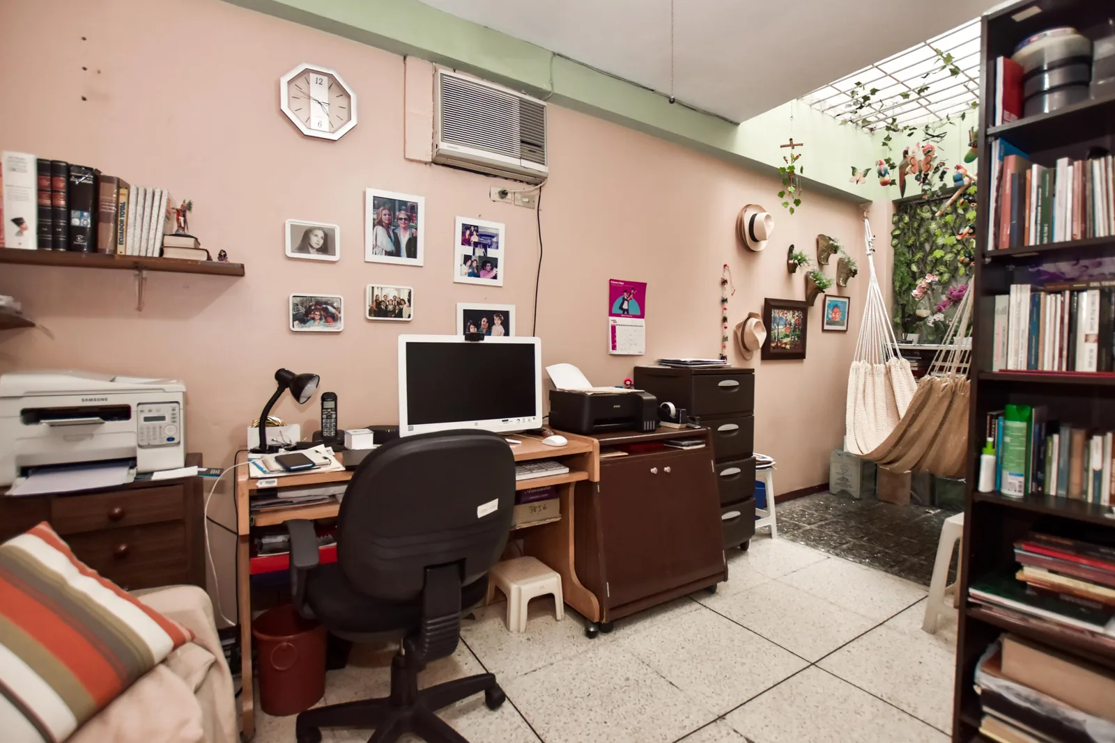Departamento en venta ubicado en el Barrio Centenario  – Foto 3
