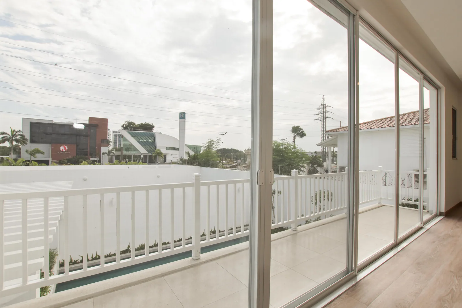Departamento en venta ubicado en Urb. Riu - Vía Samborondón Km 5 – Foto 3