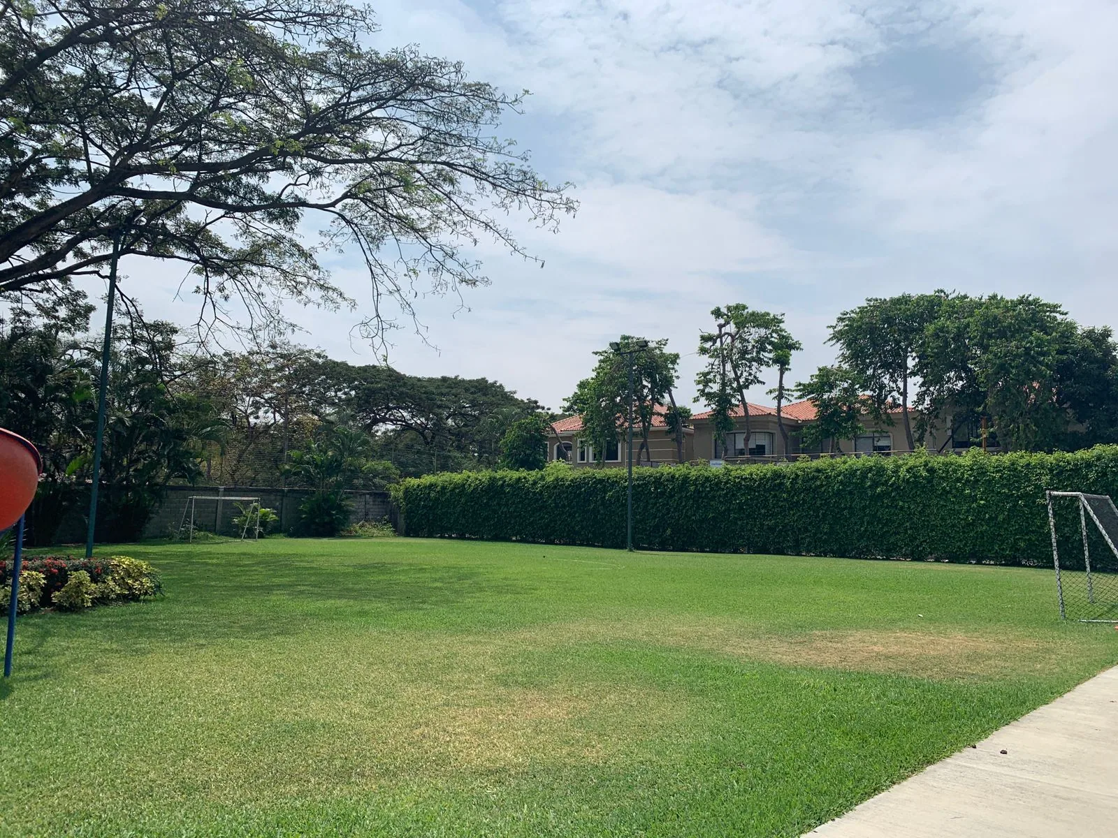 Casa amoblada en alquiler en urbanización Vista al Río – Foto 2