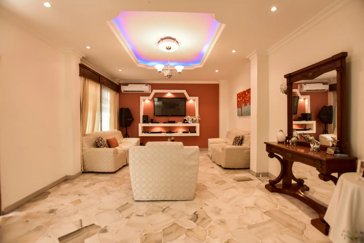 Casa de 2 plantas en venta ubicada en la Alborada – Foto 1