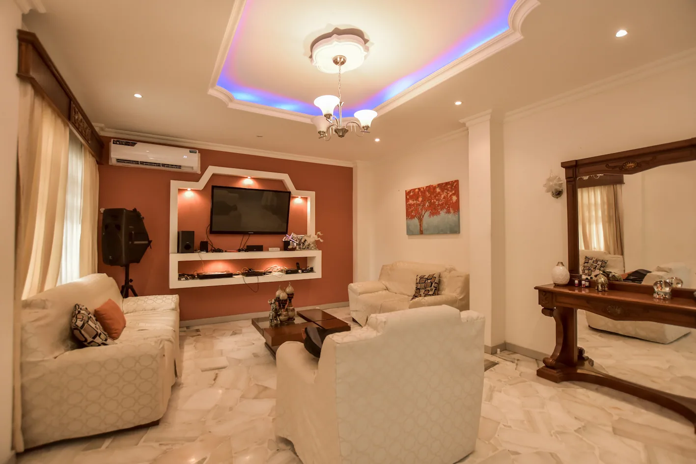 Casa de 2 plantas en venta ubicada en la Alborada – Foto 2