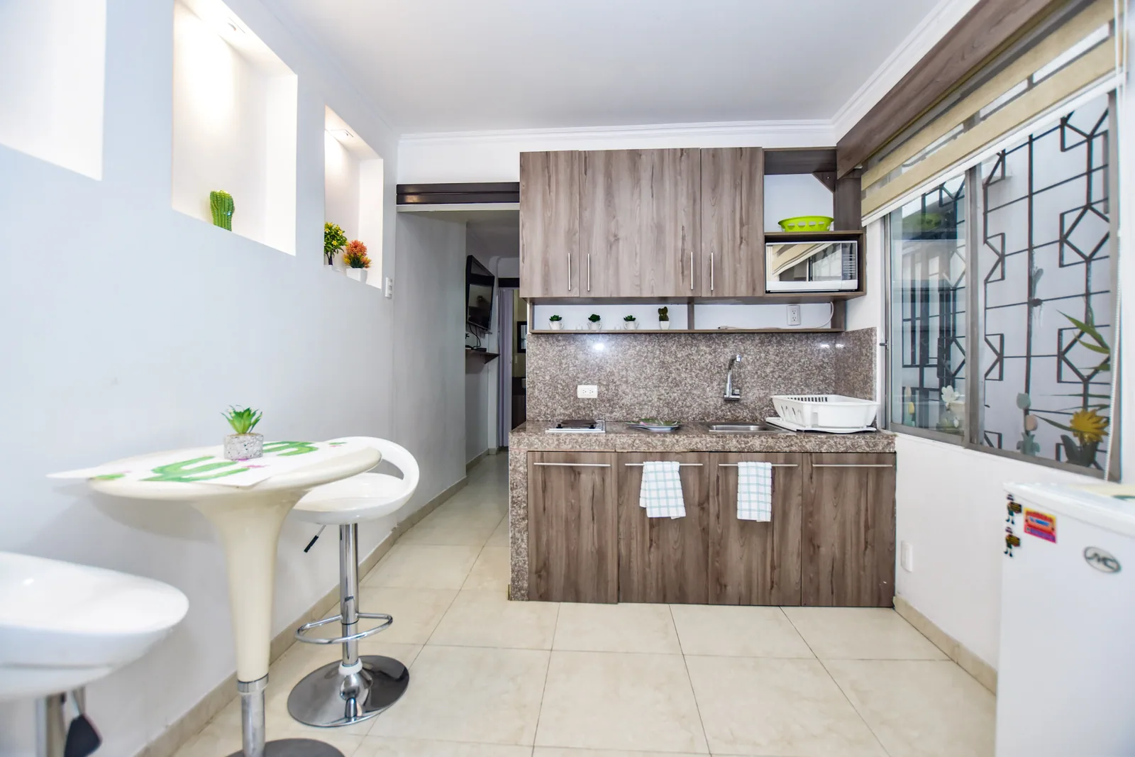 Suite ejecutiva en alquiler ubicada en Miraflores – Foto 3