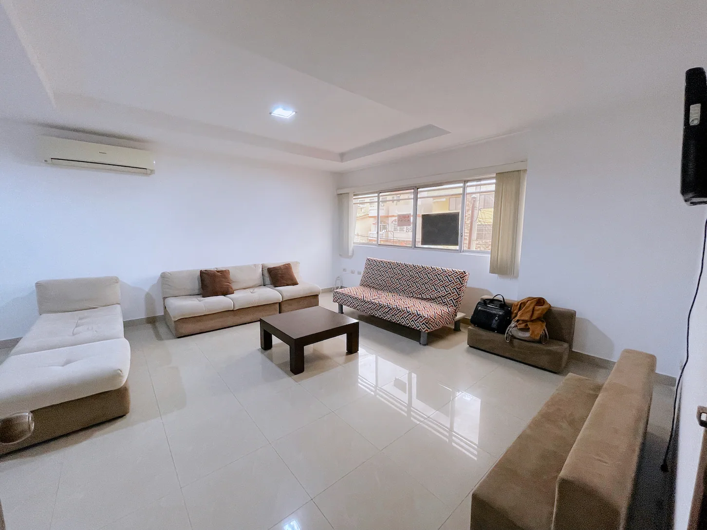 Departamento amoblado en alquiler ubicado en Kennedy Norte – Foto 2