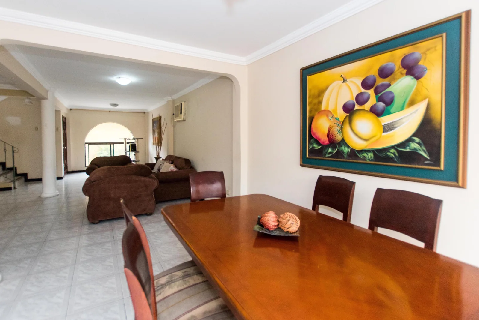 Casa en venta ubicada en la Alborada, Norte de Guayaquil – Foto 5