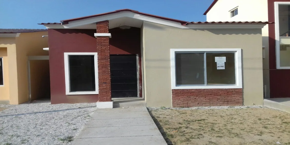 Casa de 1 planta en venta en Villa Italia, Etapa Bari – Foto 2