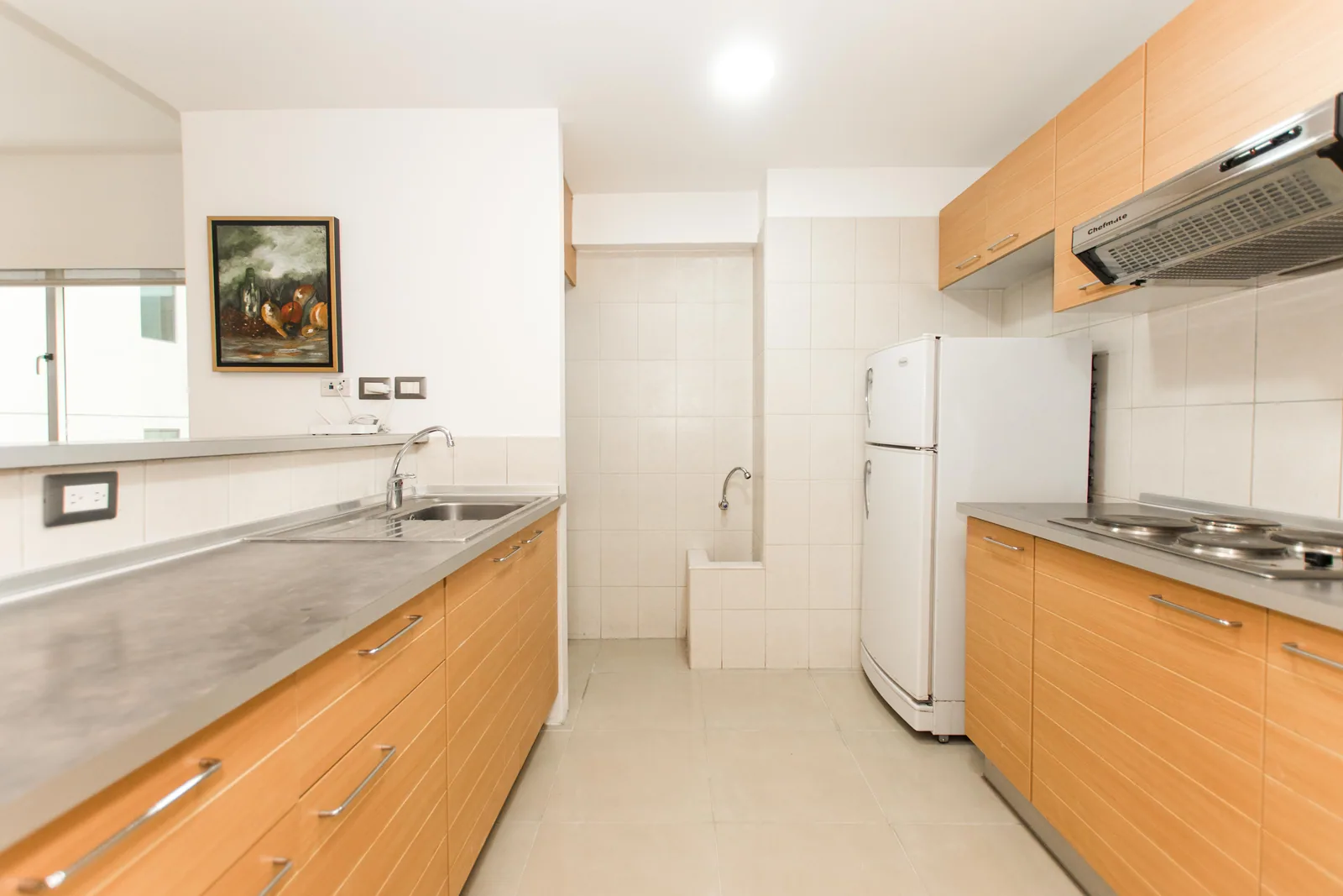 Suite amoblada en alquiler (Incluye Wifi y DirectTV) - Torre del Sol I – Foto 5