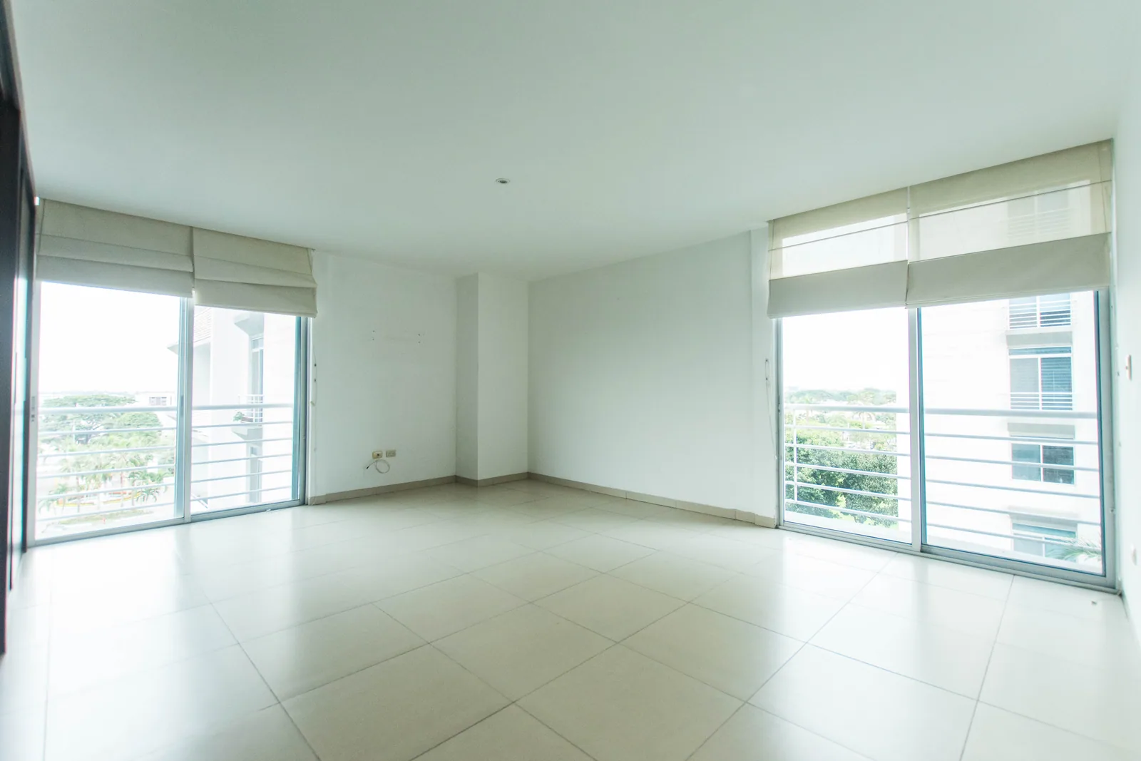 Departamento en venta River Towers, Samborondón – Foto 1